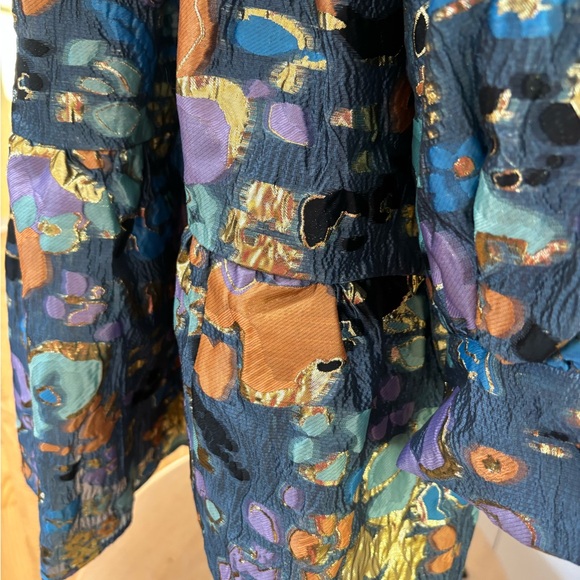 Floral Patterned Dress with Balloon Sleeves by Stina Goya - Picture 4 of 9